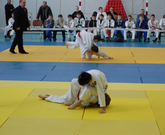 VI  �������� ���������� �� ����� 5