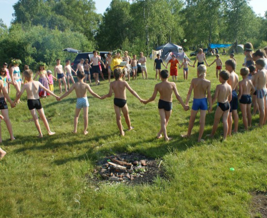 ������ ������ 208