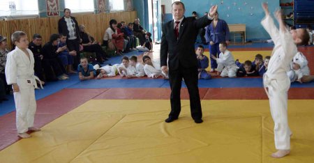 ���������� �������� ���������� ����� �� �����