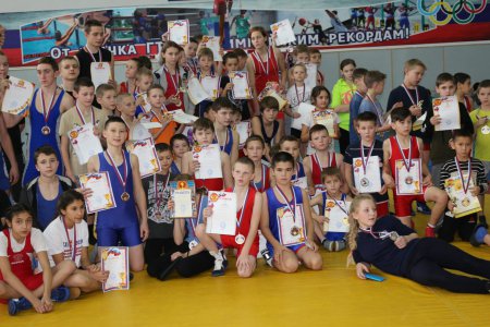 �������� ������ ��������� ������ �� ������� ������ ����� ������, ������� � ������.