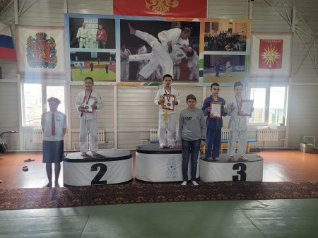 ���������������� ������ ���� �. ��������� �� ������ ����� ����� ������, ����������� ��� ������ � ������� ������������� �����.