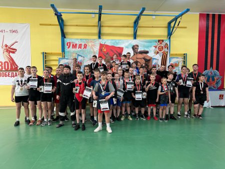 XIII �������� ������ �� ������������� ���� ��� 