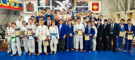 VI ������������ ���������������� ������ ���� �. ��������� �� �����